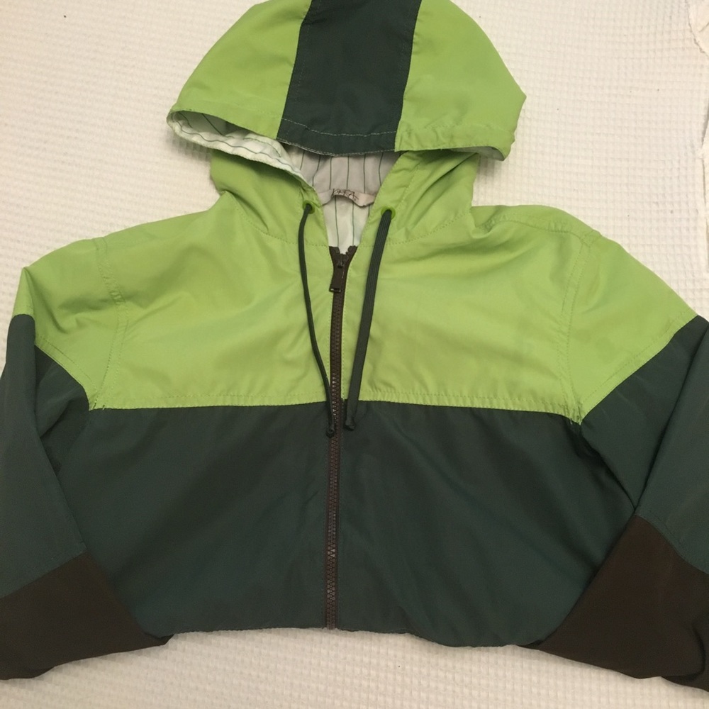 Men’s Small Windbreaker